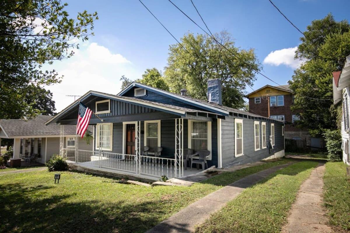 Villa Walking Distance To Legion Field - Little Blue In Birmingham Esterno foto